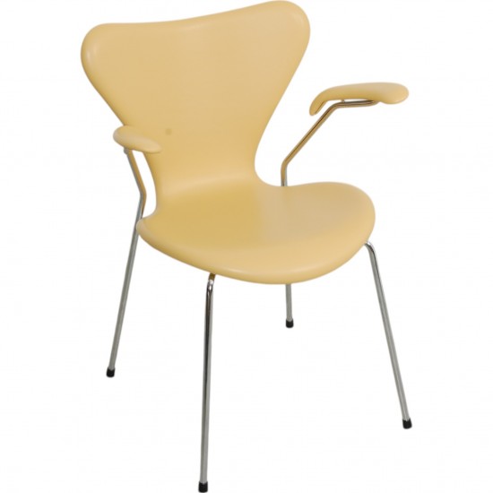 Arne Jacobsen Seven armchair reupholstered in yellow Paloma leather