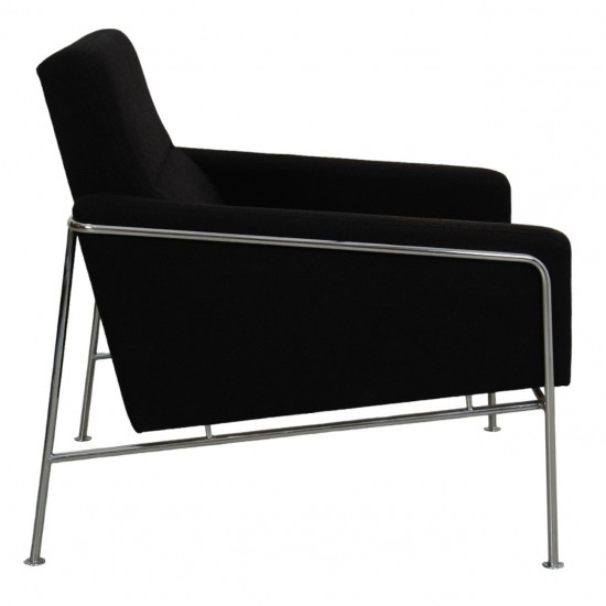 Arne Jacobsen 3301 Loungechair in black Hallingdal fabric