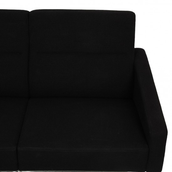 Arne Jacobsen 2-personers 3302 sofa i sort hallingdal stof