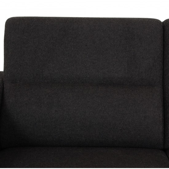 Arne Jacobsen 3.seater 3303 sofa in grey Hallingdal fabric