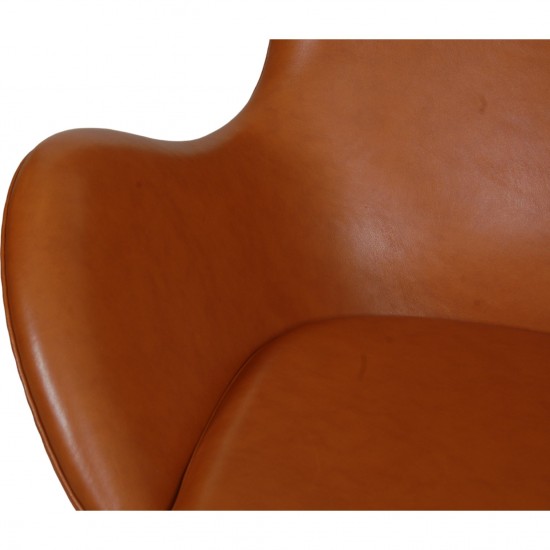 Arne Jacobsen Egg chair in cognac leather