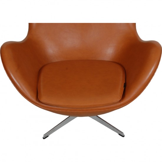 Arne Jacobsen Egg chair in cognac leather