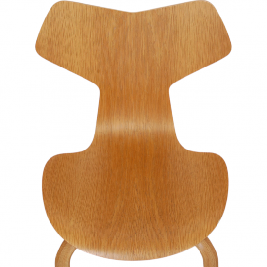 Arne Jacobsen Grandprix chair of oak