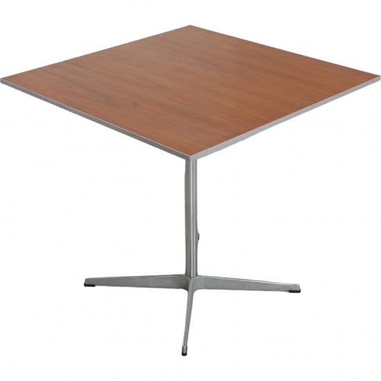 Arne Jacobsen Cafe table of walnut 80x80