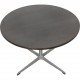 Arne Jacobsen Circulare coffee table of stained oak Ø:75 Cm