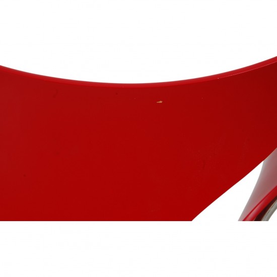 Arne Jacobsen red 3208 Lily chair