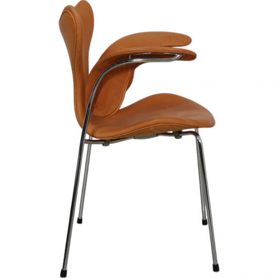 Arne Jacobsen 3208 Lilje stol i cognac anilin læder