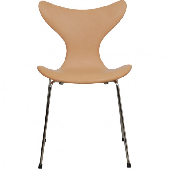 Arne Jacobsen Lily chair Natural leather