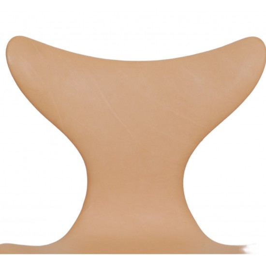 Arne Jacobsen Lily chair Natural leather