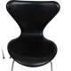 Set of four Arne Jacobsen Seven chairs in black Essential leather