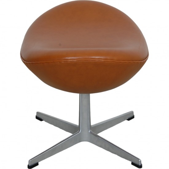 Arne Jacobsen Egg stool in cognac leather