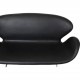 Arne Jacobsen Svane sofa i sort Aura læder