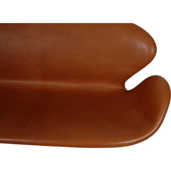 Arne Jacobsen Svane sofa i cognac læder