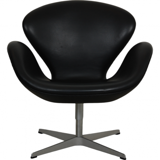 Arne Jacobsen Swan chair in black Aura leather