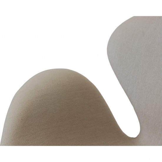 Arne Jacobsen vintage swan chair in hallingdal fabric