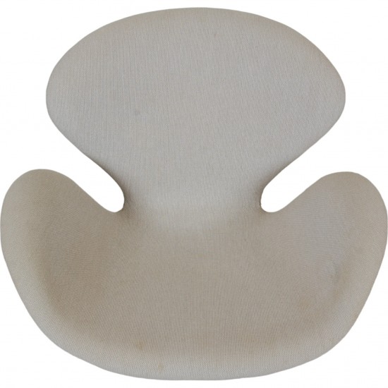 Arne Jacobsen vintage swan chair in hallingdal fabric