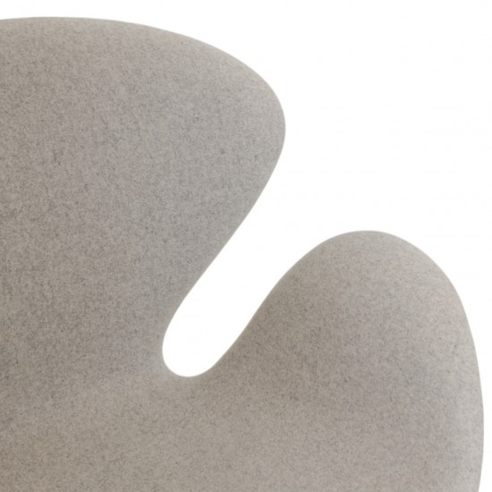 Arne Jacobsen Swan chair in grey Divina Melange fabric