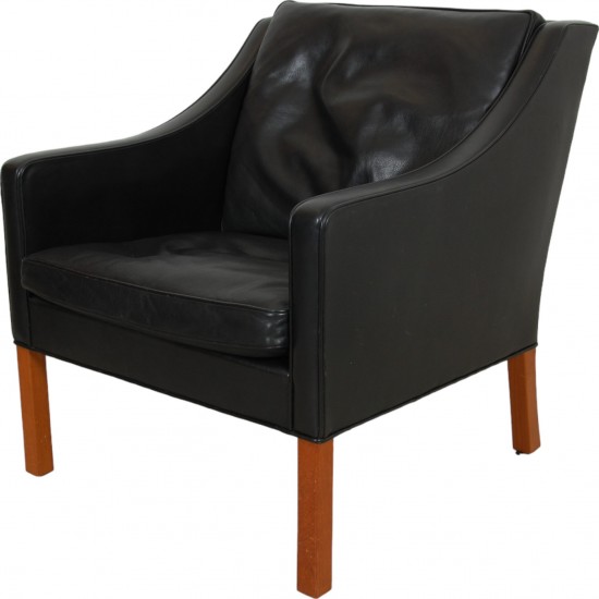 Børge Mogensen 2207 lounge chair upholstered in black leather