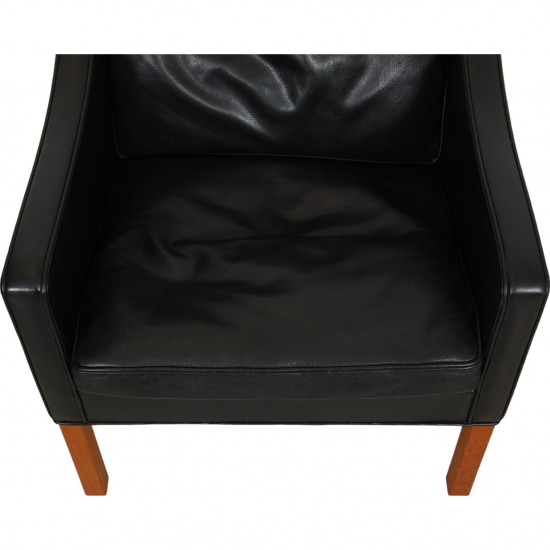 Børge Mogensen 2207 lounge chair upholstered in black leather