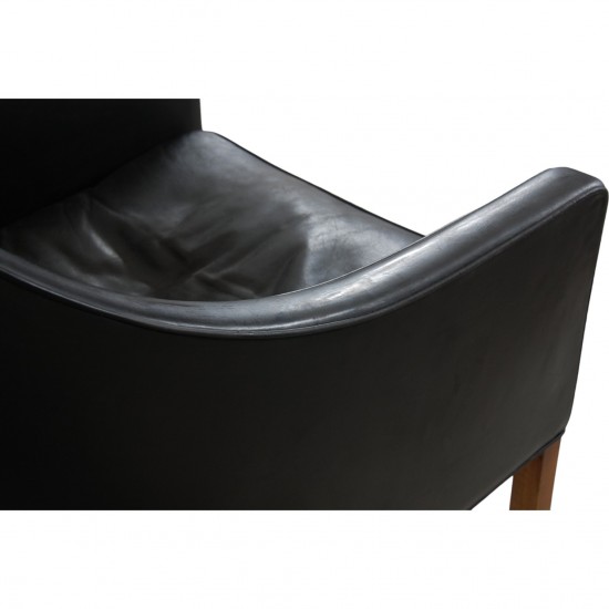 Børge Mogensen 2207 lounge chair in black leather