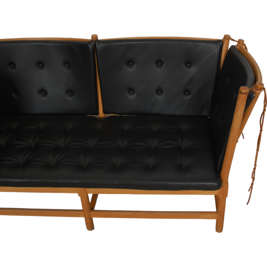 Børge Mogensen Spoke-back sofa in black leather