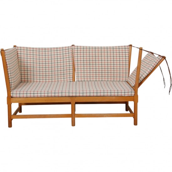 Børge Mogensen Spoke-back sofa in checkered fabric