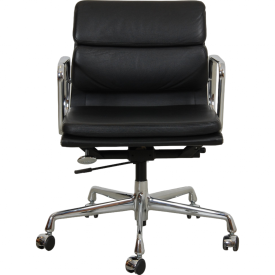 Charles Eames Ea-217 office chair in black leather