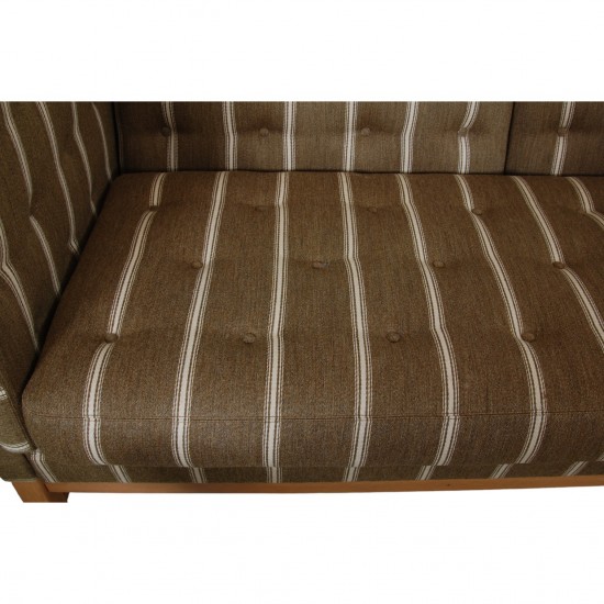 Erik Jørgensen 2.seater EJ-315 sofa in green fabric