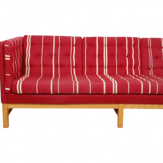 Erik Jørgensen EJ-315 3.seater sofa in red fabric