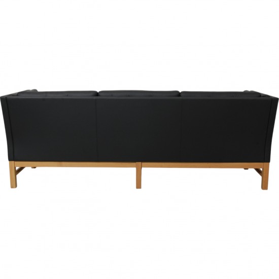 Erik Jørgensen EJ-315 3.seater sofa in newly reupholstered in black bizon leather