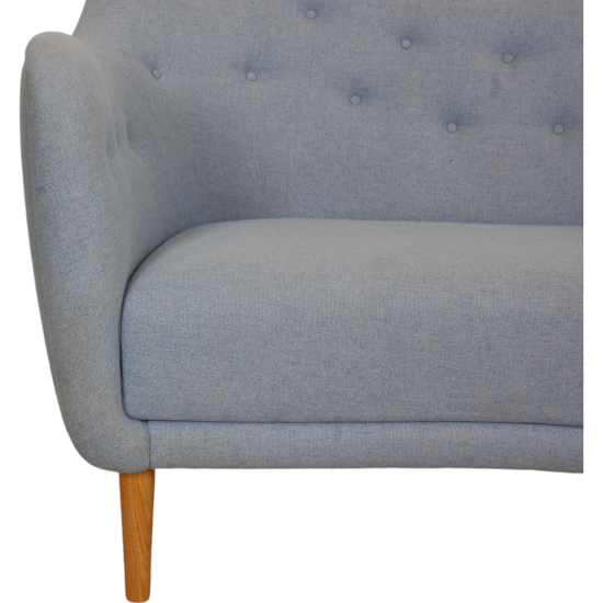 Finn Juhl 4600 Sofa in blue fabric