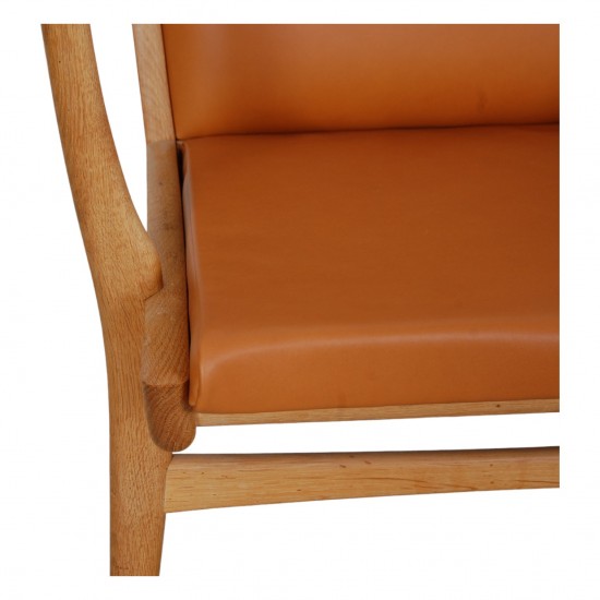 Hans Wegner AP-16 chair of oak and cognac anilin leather