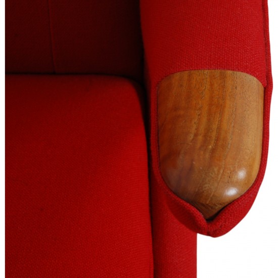 Hans Wegner Papa bear chair in red fabric