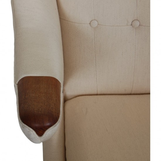 Hans Wegner Papa bear chair in Greenlandish wool