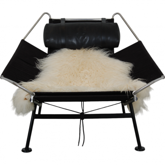 Hans Wegner black Flagline chair