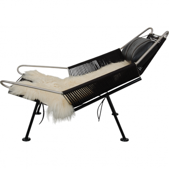 Hans Wegner black Flagline chair