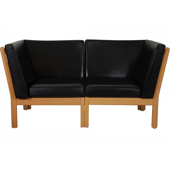 Hans Wegner GE-280 2.seater sofa in black leather