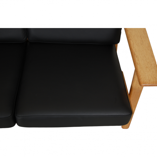 Hans Wegner 2.seater GE-290 sofa in black bizon leather