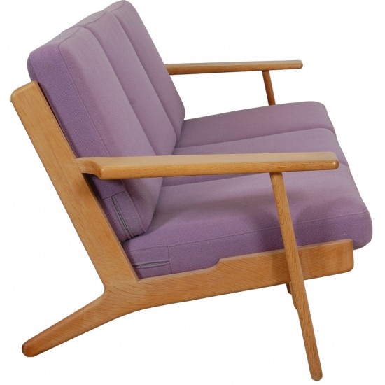 Hans Wegner GE-290 3-personers sofa i lilla stof