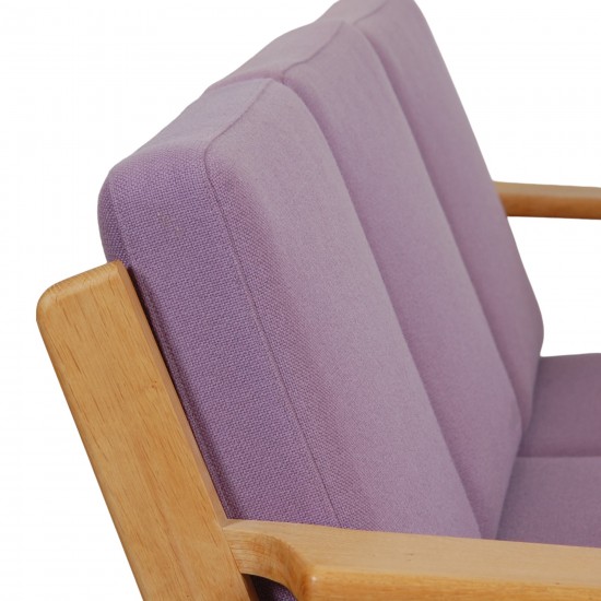 Hans Wegner GE-290 3.seater sofa in purple fabric