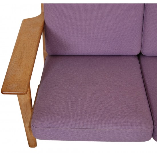 Hans Wegner GE-290 3.seater sofa in purple fabric