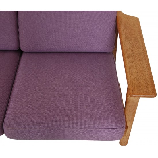 Hans Wegner GE-290 3.seater sofa in purple fabric