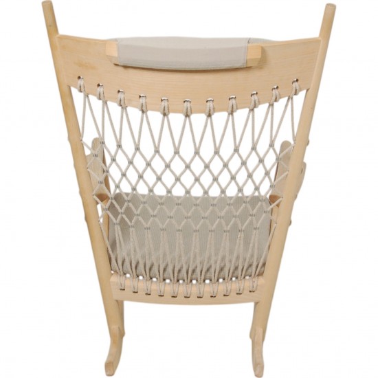 Hans Wegner PP124 gyngestol