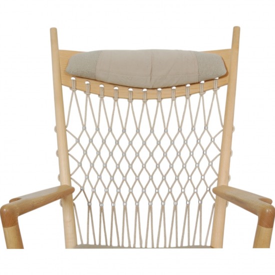 Hans Wegner PP124 gyngestol