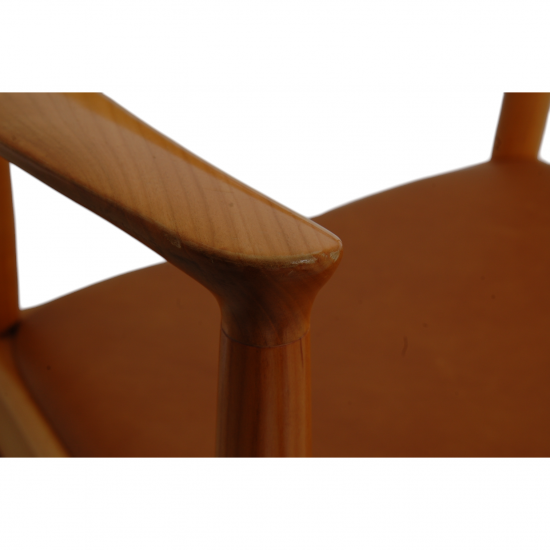 Hans Wegner PP505 the chair in cherry wood