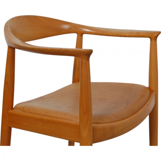 Hans Wegner the chair of cherry wood