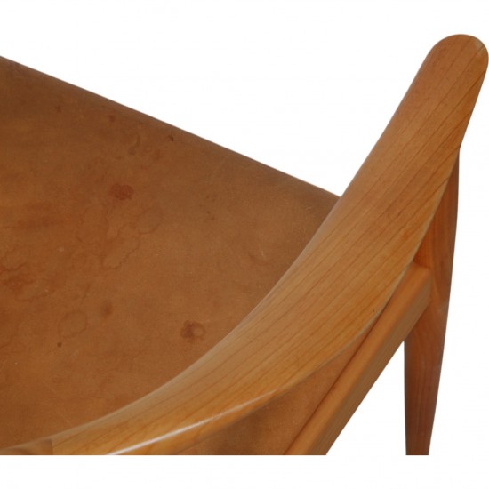 Hans Wegner the chair of cherry wood