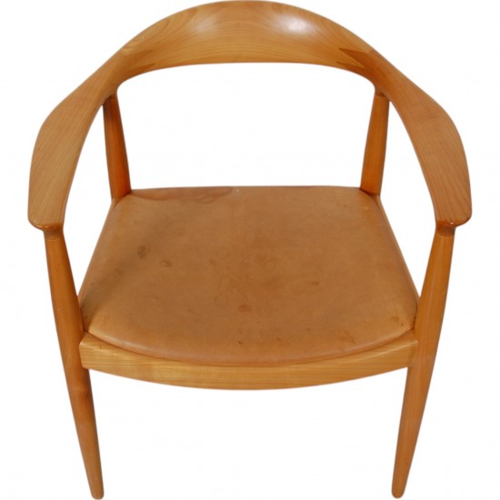 Hans Wegner the chair of cherry wood