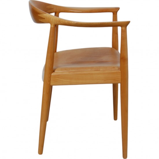 Hans Wegner the chair of cherry wood