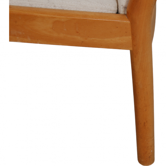 Hans Wegner 1788 chair in white fabric